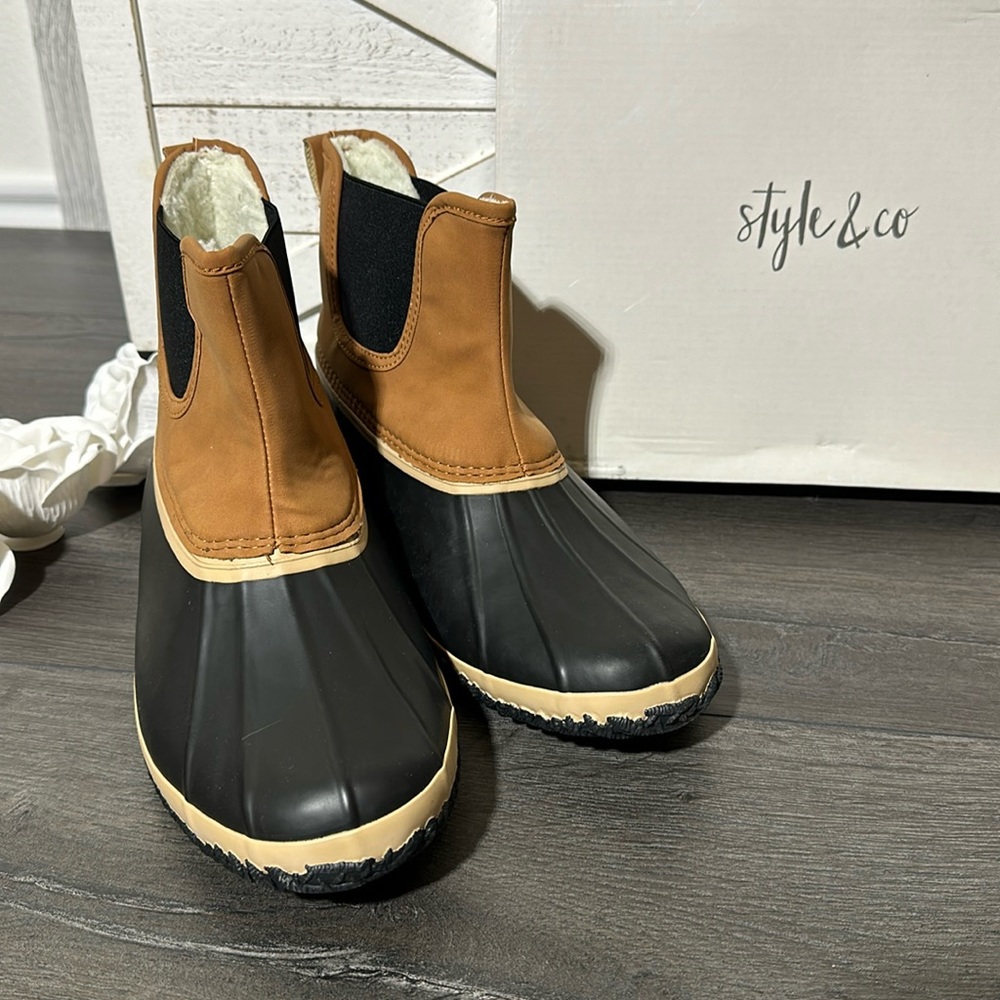 Style & Co. Harlii Chestnut Ankle Boots